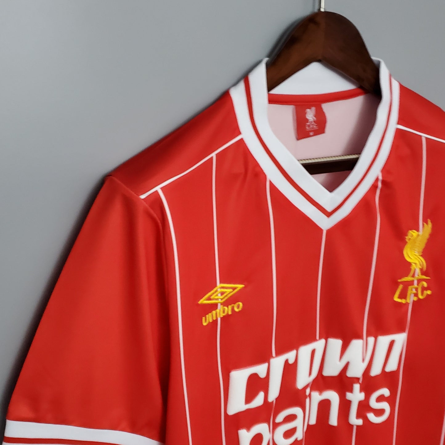 1984 Liverpool Home kit