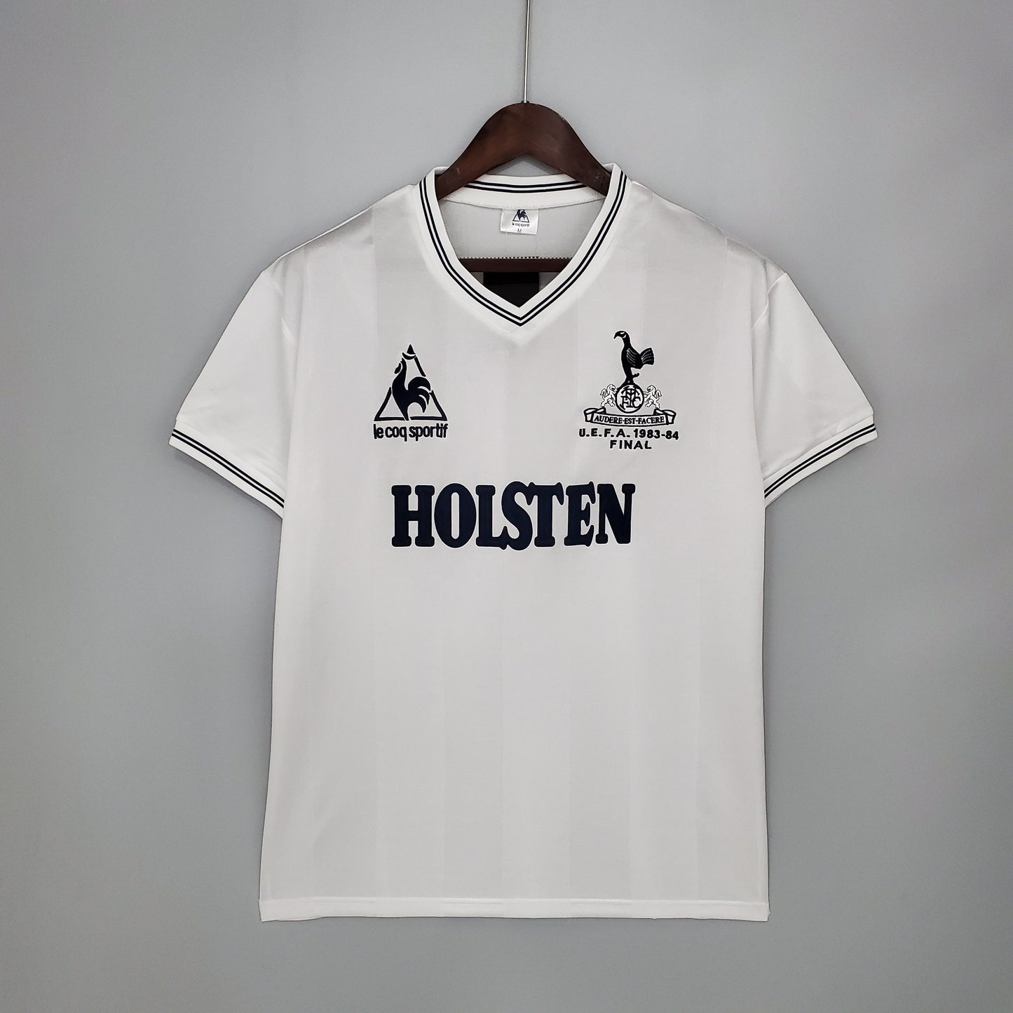 19883/84 Tottenham home