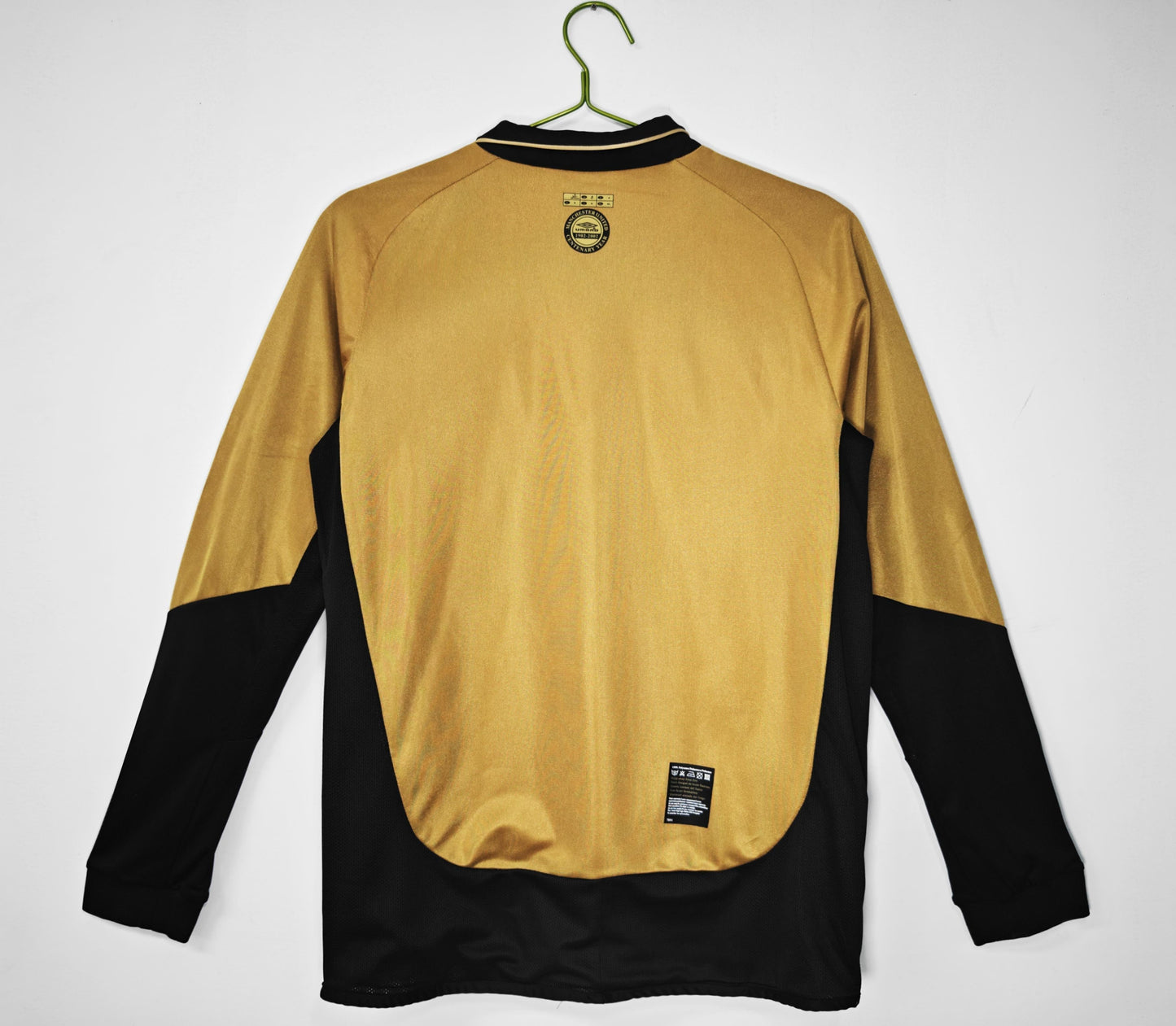 Manchester United 2001-2002 Long Sleeve Goalkeeper Kit