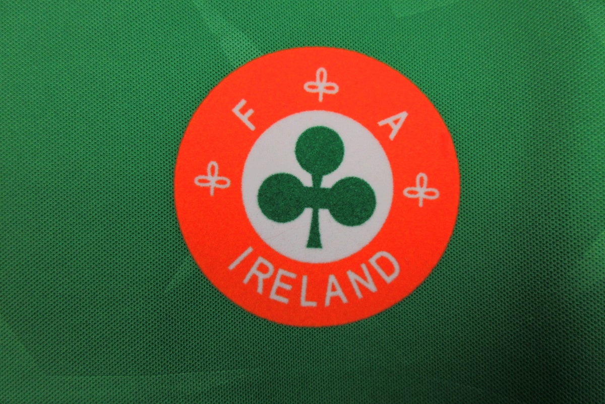 1990 ireland Home kit