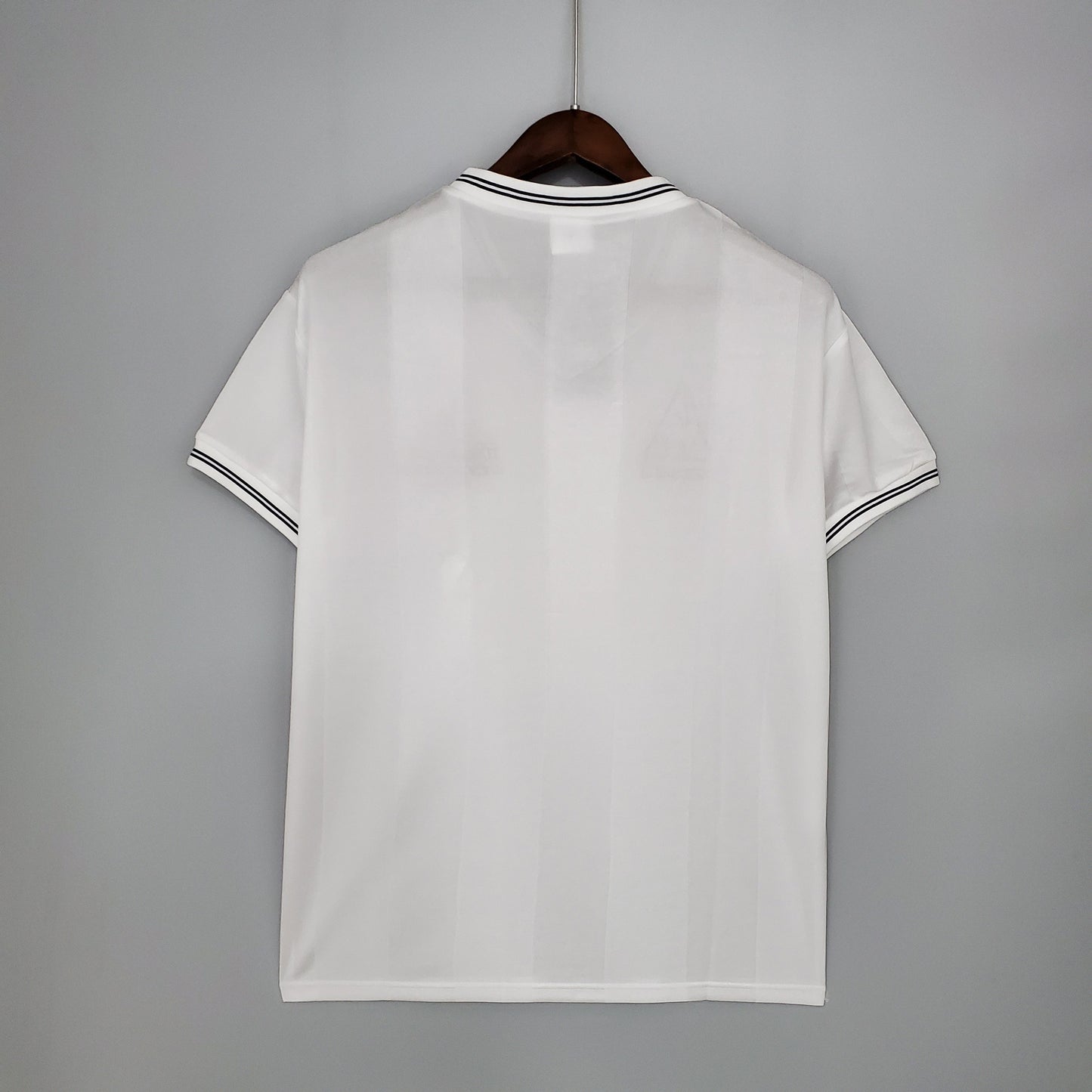 19883/84 Tottenham home